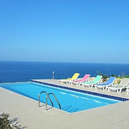 ヴィラ Blue Horizon *